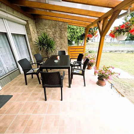 Appartement In - Balaton 54817