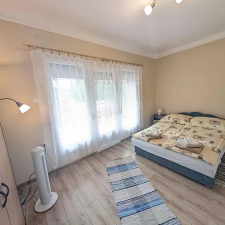 In - Balaton 54817 Apartman