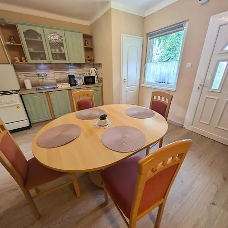 公寓 In - Balaton 54817 *