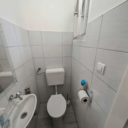 公寓 In - Balaton 54817 *